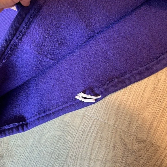 LAST PRICE REDUCTION Vintage Purple Long Sleeve Grandma Sweatshirt Women M Med - Picture 5 of 5